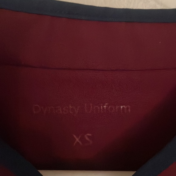 Scrub top - Picture 4 of 4